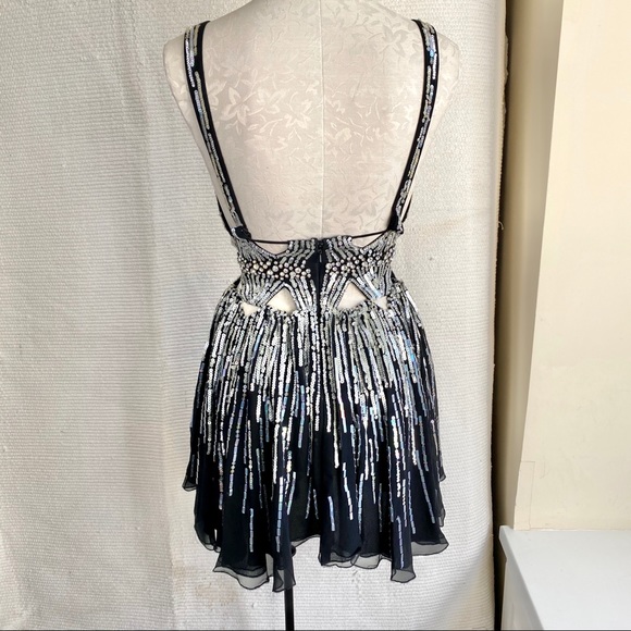 Vintage Y2K 2/4 Silk Sexy Embellished Party Dress - Picture 4 of 8